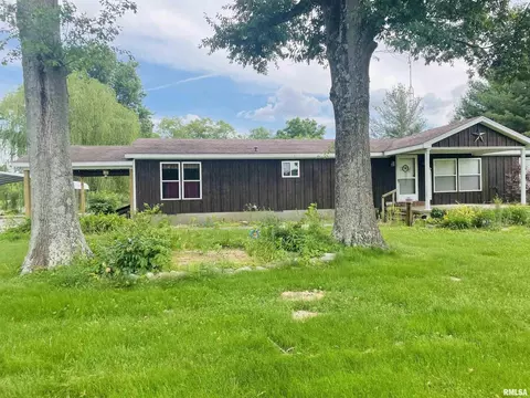 3881 Kell Rd, Centralia, IL 62801 photo 5