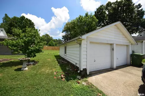 401 E 9th St, Johnston City, IL 62951 photo 40