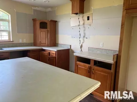 20407 Ewing Rd, Ewing, IL 62836 photo 13