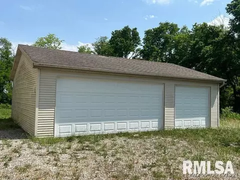 20407 Ewing Rd, Ewing, IL 62836 photo 9