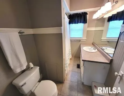 1607 Pace Ave, Mount Vernon, IL 62864 photo 8