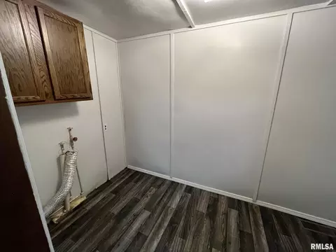 910 E Kell St, Centralia, IL 62801 photo 27
