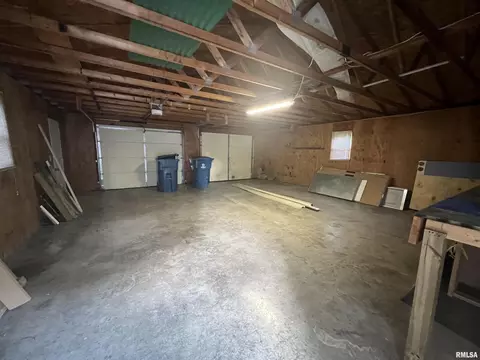 1319 S Elm St, Centralia, IL 62801 photo 10