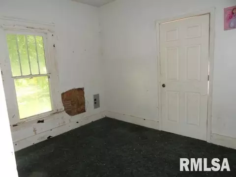 817 E Noleman St, Centralia, IL 62801 photo 5