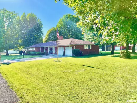 700 E Callie St, Sesser, IL 62884 photo 64