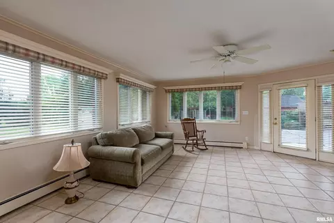 1907 Suzanne Dr, Marion, IL 62959 photo 28
