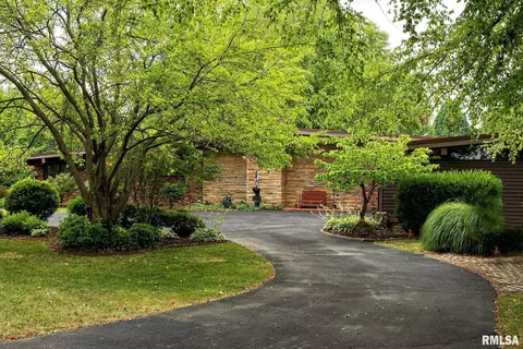 1907 Suzanne Dr, Marion, IL 62959 photo 5