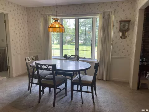 1814 Wolff Dr, Marion, IL 62959 photo 11