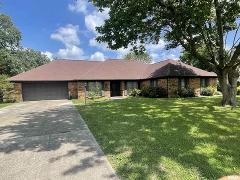 1814 Wolff Dr, Marion, IL 62959 photo 1