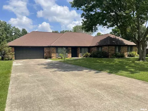 1814 Wolff Dr, Marion, IL 62959 photo 2