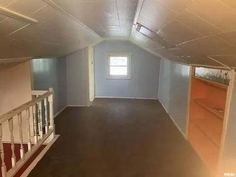 509 N 9th St, Benton, IL 62812 photo 23