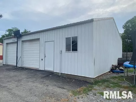 715 S Mulkey St, Christopher, IL 62822 photo 18