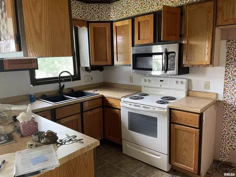 5810 S Route 37 Hwy, Marion, IL 62959 photo 12