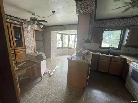 5810 S Route 37 Hwy, Marion, IL 62959 photo 11