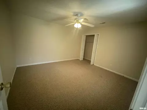 508 Villa Dr, Marion, IL 62959 photo 10