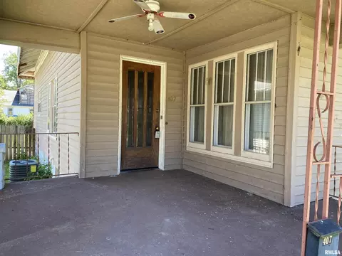 407 Melrose Ave, Centralia, IL 62801 photo 2