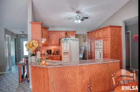 6382 Windmere Ln, Marion, IL 62959 photo 13