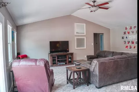 6382 Windmere Ln, Marion, IL 62959 photo 10