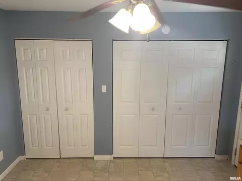 1319 Short St, Centralia, IL 62801 photo 15