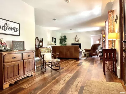 4 Orchard Dr, Centralia, IL 62801 photo 20