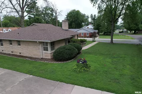 4 Orchard Dr, Centralia, IL 62801 photo 6