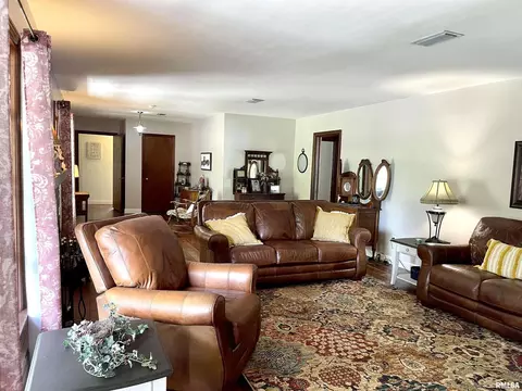 4 Orchard Dr, Centralia, IL 62801 photo 41