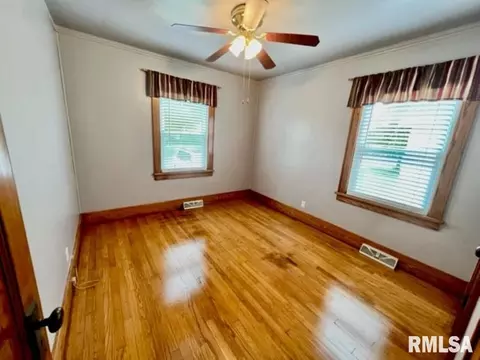 1020 E 2nd St, Centralia, IL 62801 photo 16