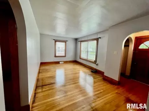 1020 E 2nd St, Centralia, IL 62801 photo 13
