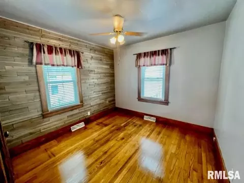 1020 E 2nd St, Centralia, IL 62801 photo 20
