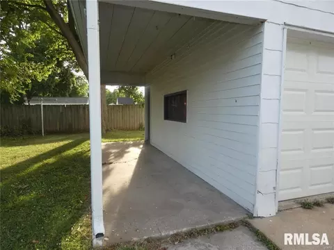 108 E 1st St, Steeleville, IL 62288 photo 15