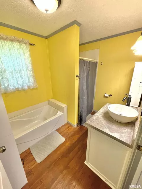 212 Elm St, Noble, IL 62868 photo 21