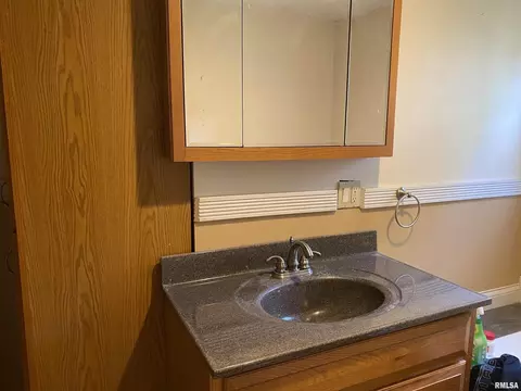 712 S 18th St, Herrin, IL 62948 photo 21