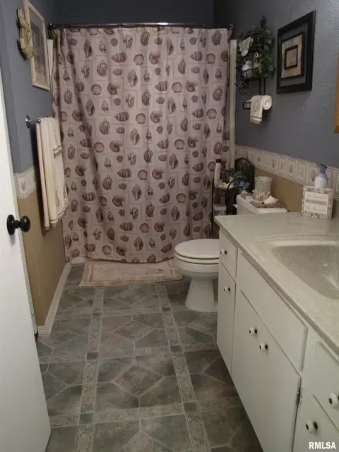 222 Lamar Dr, Salem, IL 62881 photo 19