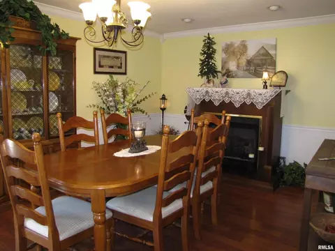 222 Lamar Dr, Salem, IL 62881 photo 10