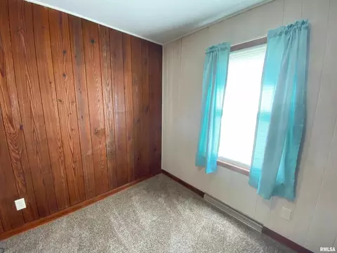 844 W 6th St, Flora, IL 62839 photo 38