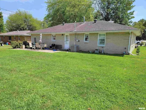 844 W 6th St, Flora, IL 62839 photo 52