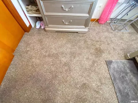 844 W 6th St, Flora, IL 62839 photo 33