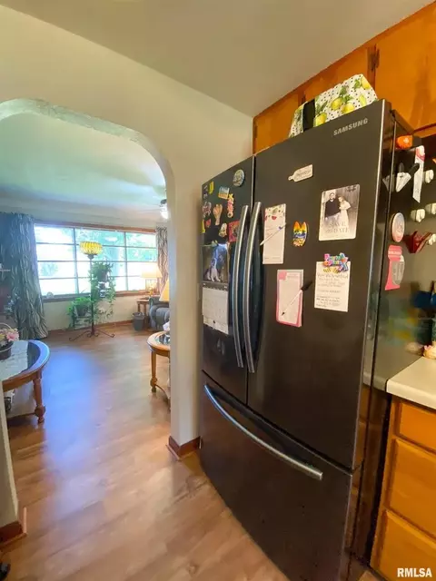 844 W 6th St, Flora, IL 62839 photo 19