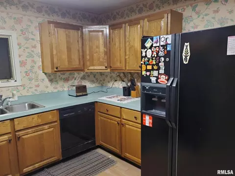 2500 1st St, Eldorado, IL 62930 photo 10