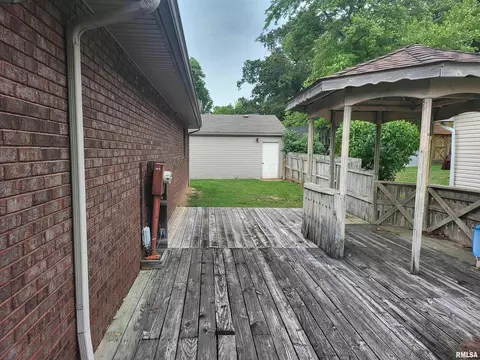 2500 1st St, Eldorado, IL 62930 photo 4