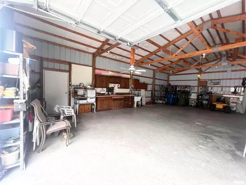 708 S State St, Christopher, IL 62822 photo 26