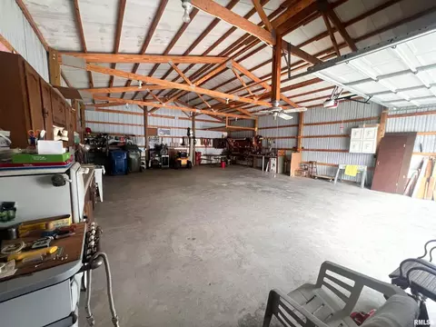 708 S State St, Christopher, IL 62822 photo 25