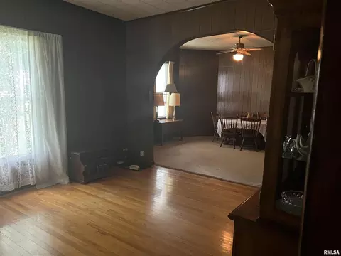1107 W Cherry St, Marion, IL 62959 photo 22
