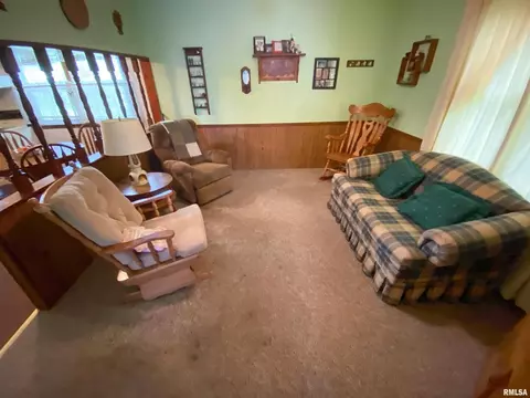 151 Willow St, Flora, IL 62839 photo 16