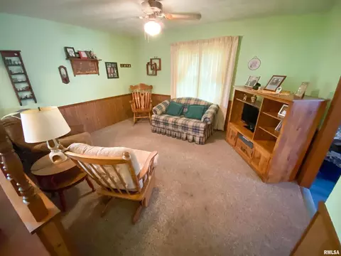 151 Willow St, Flora, IL 62839 photo 15