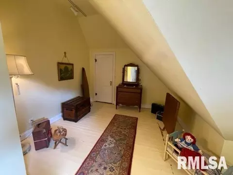 613 S Main St, Anna, IL 62906 photo 25