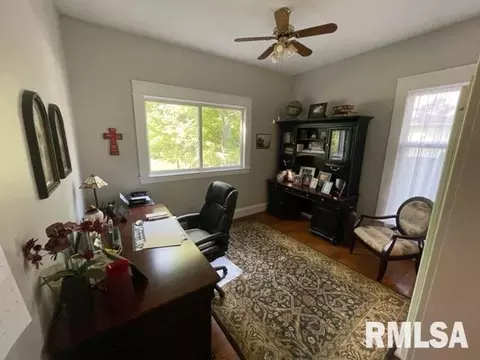 613 S Main St, Anna, IL 62906 photo 16
