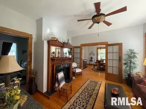 613 S Main St, Anna, IL 62906 photo 8