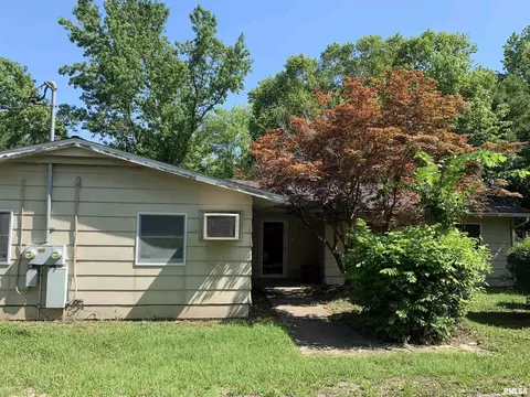 5281-5287 Country Club Rd #123-12, Murphysboro, IL 62966