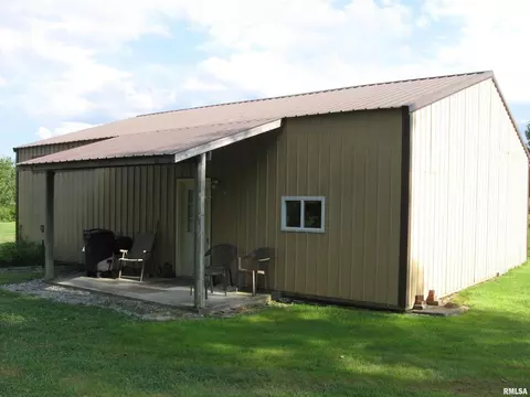 70 Poe Ln, Simpson, IL 62985 photo 3